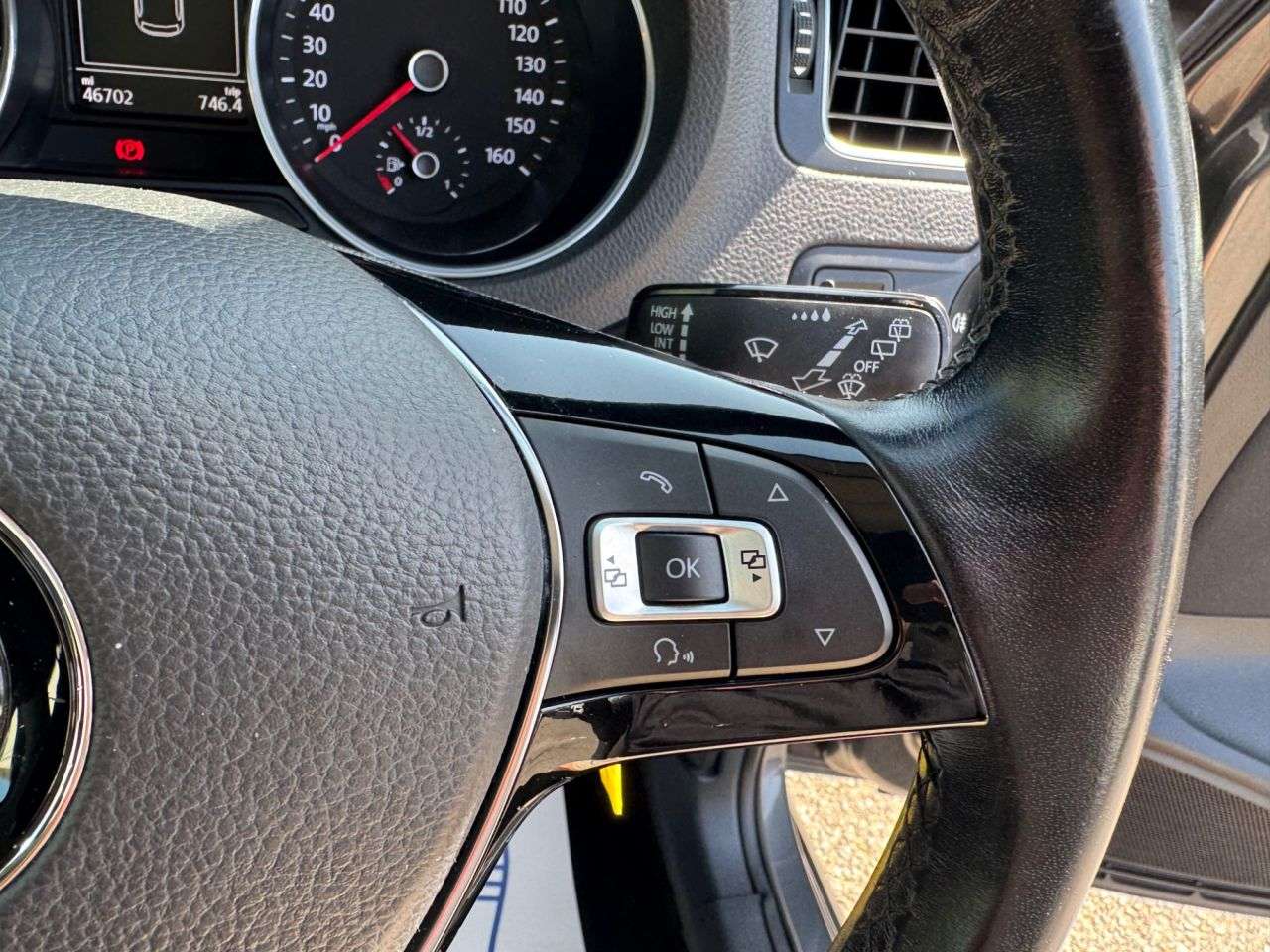 2015 VOLKSWAGEN POLO 2015 VOLKSWAGEN POLO