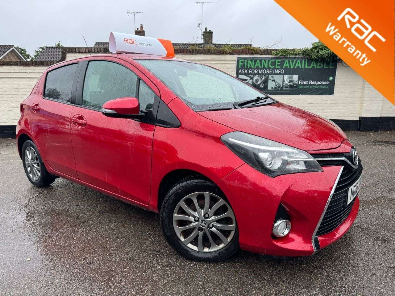 A 2016 TOYOTA YARIS 1.33 Dual VVT-i Icon Hatchback 5dr Petrol Manual Euro 6 (99 ps) 6 MONTHS RA A 2016 TOYOTA YARIS 1.33 Dual VVT-i Icon Hatchback 5dr Petrol Manual Euro 6 (99 ps) 6 MONTHS RA