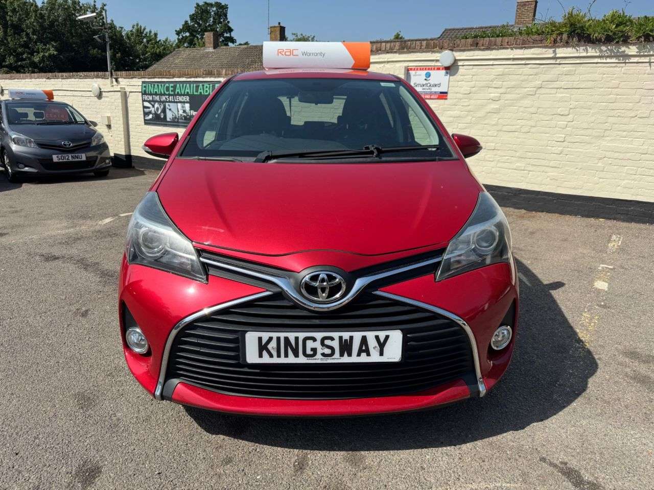 A 2016 TOYOTA YARIS 1.33 Dual VVT-i Icon Hatchback 5dr Petrol Manual Euro 6 (99 ps) 6 MONTHS RA A 2016 TOYOTA YARIS 1.33 Dual VVT-i Icon Hatchback 5dr Petrol Manual Euro 6 (99 ps) 6 MONTHS RA