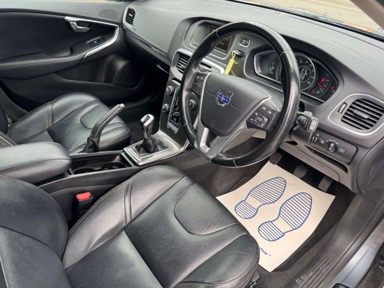 2015 VOLVO V40 CROSS COUNTRY 2015 VOLVO V40 CROSS COUNTRY