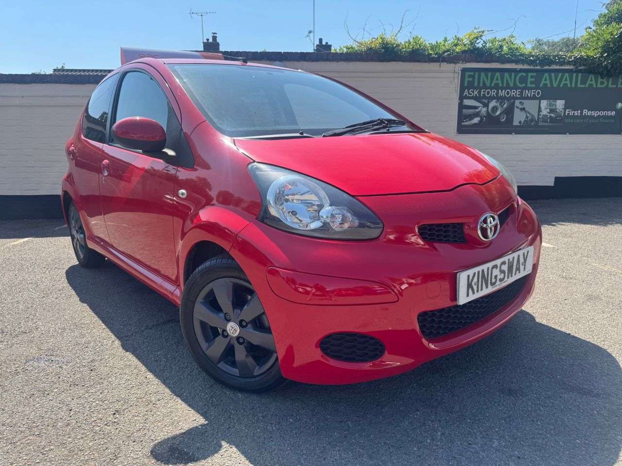 A 2011 TOYOTA AYGO 1.0 VVT-i Go Hatchback 5dr Petrol Manual Euro 5 (67 ps) 6 MONTHS RAC WARRAN A 2011 TOYOTA AYGO 1.0 VVT-i Go Hatchback 5dr Petrol Manual Euro 5 (67 ps) 6 MONTHS RAC WARRAN