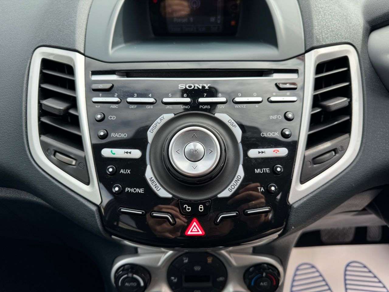 2012 FORD FIESTA 2012 FORD FIESTA