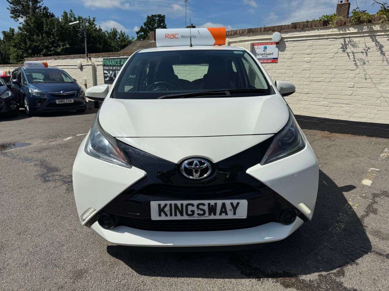 A 2018 TOYOTA AYGO 1.0 VVT-i x-play Hatchback 5dr Petrol Manual Euro 6 (71 ps) 6 MONTHS RAC WA A 2018 TOYOTA AYGO 1.0 VVT-i x-play Hatchback 5dr Petrol Manual Euro 6 (71 ps) 6 MONTHS RAC WA