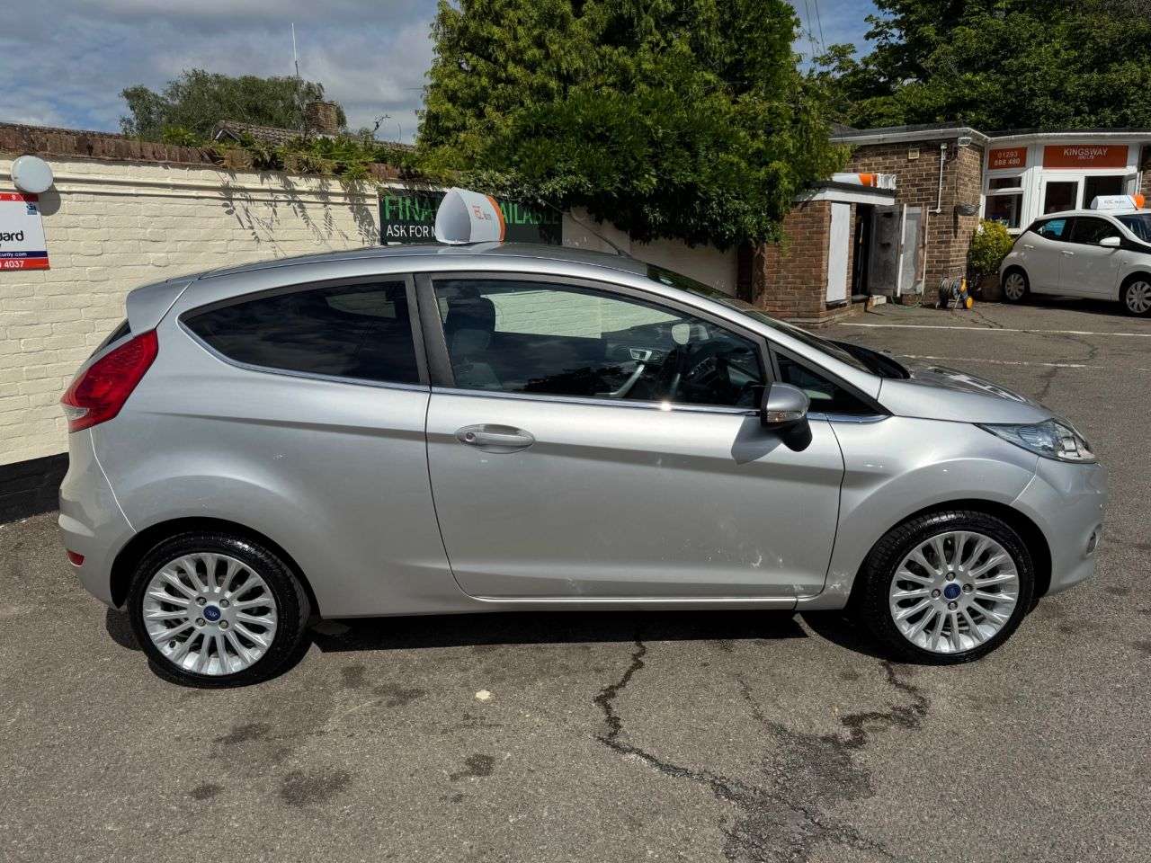 2011 FORD FIESTA 2011 FORD FIESTA