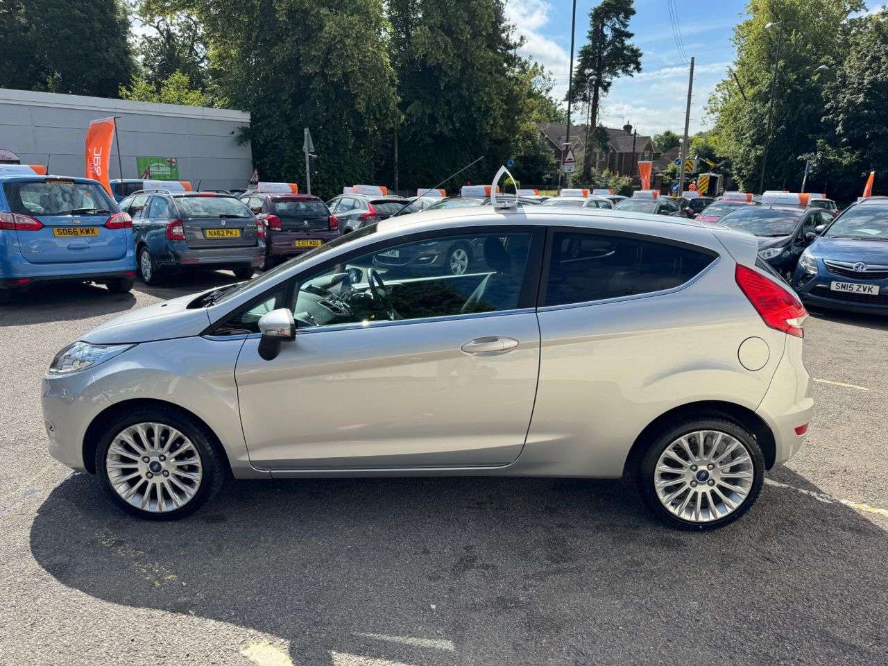 2011 FORD FIESTA 2011 FORD FIESTA