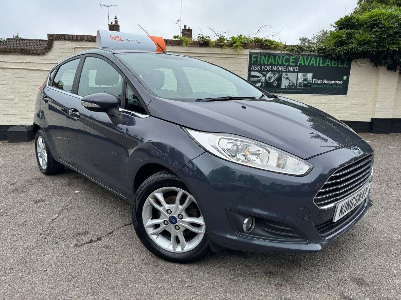 A 2015 FORD FIESTA 1.5 TDCi Zetec Hatchback 5dr Diesel Manual Euro 5 (75 ps) 6 MONTHS RAC WARR A 2015 FORD FIESTA 1.5 TDCi Zetec Hatchback 5dr Diesel Manual Euro 5 (75 ps) 6 MONTHS RAC WARR