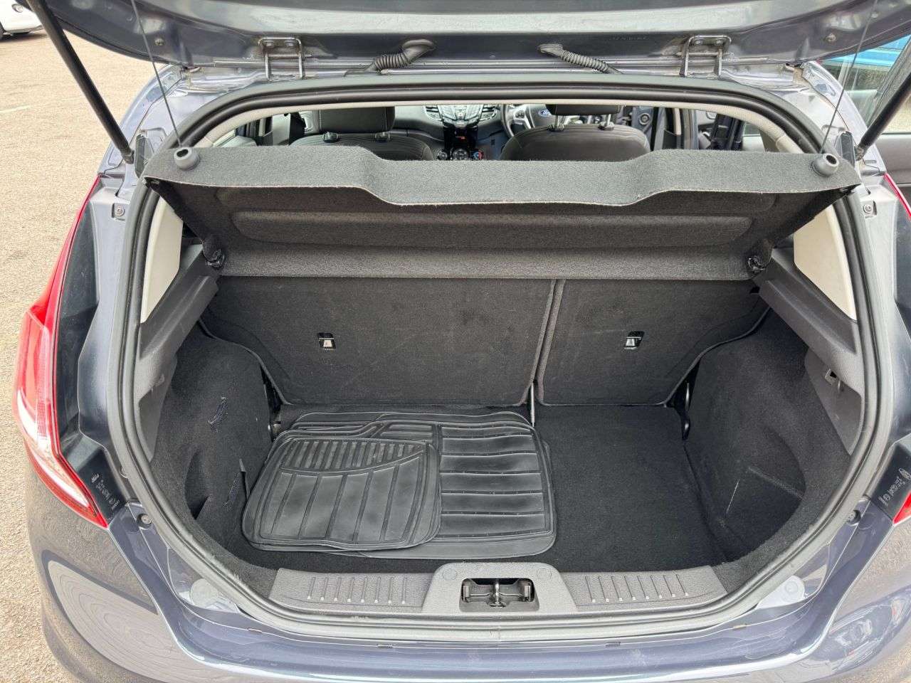 2015 FORD FIESTA 2015 FORD FIESTA