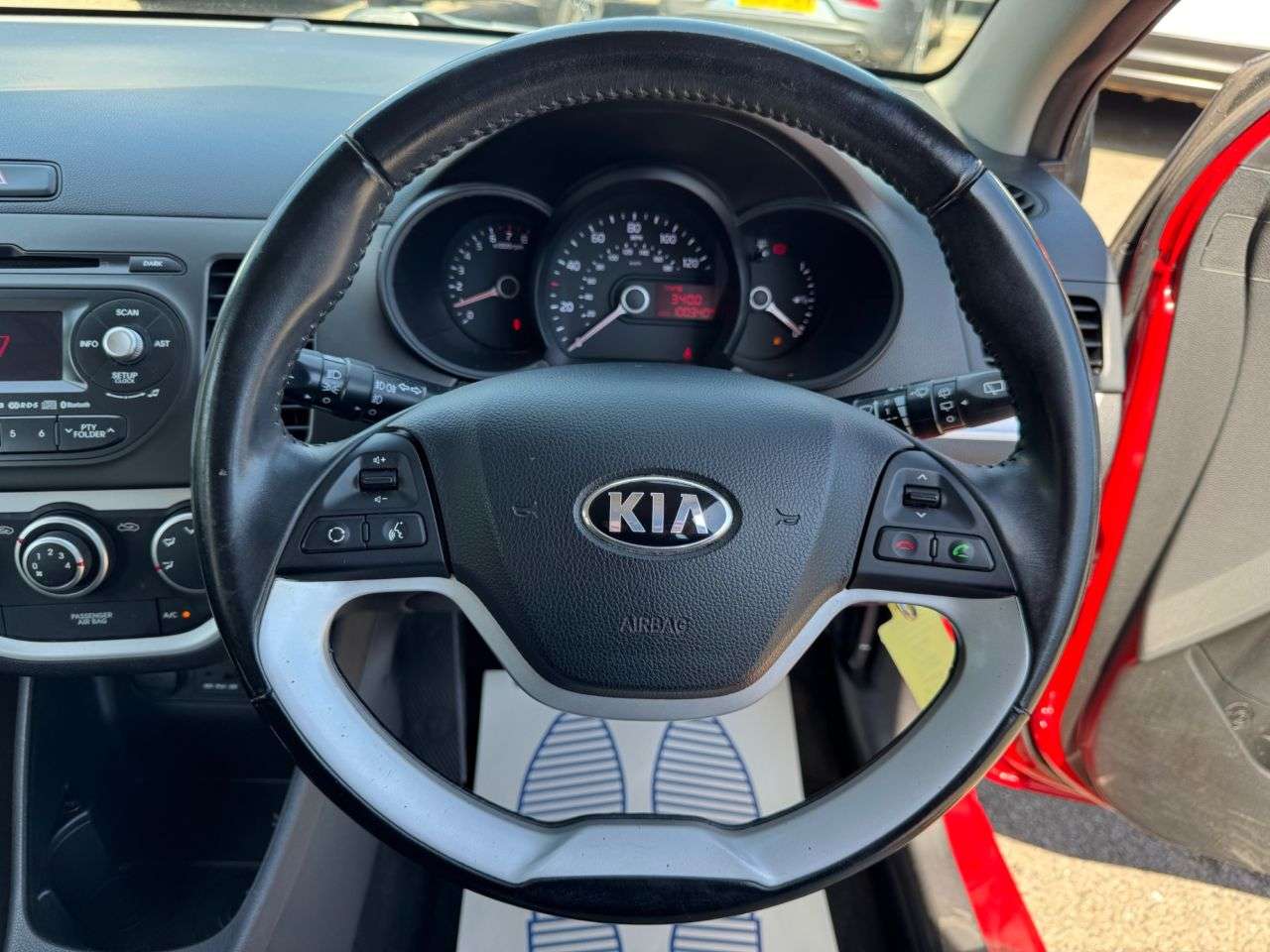 2014 KIA PICANTO 2014 KIA PICANTO