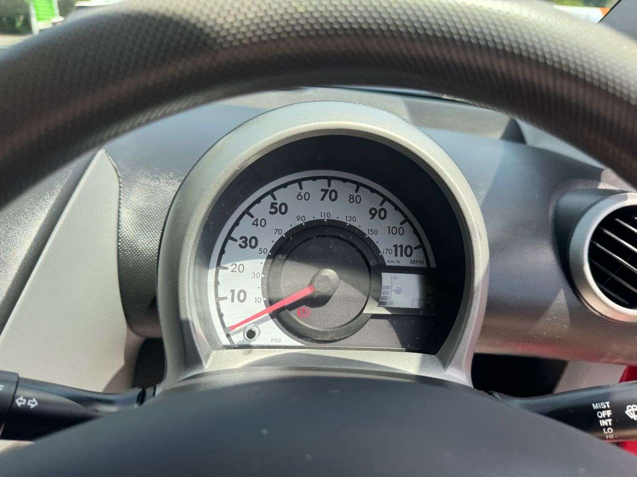 2010 PEUGEOT 107 2010 PEUGEOT 107