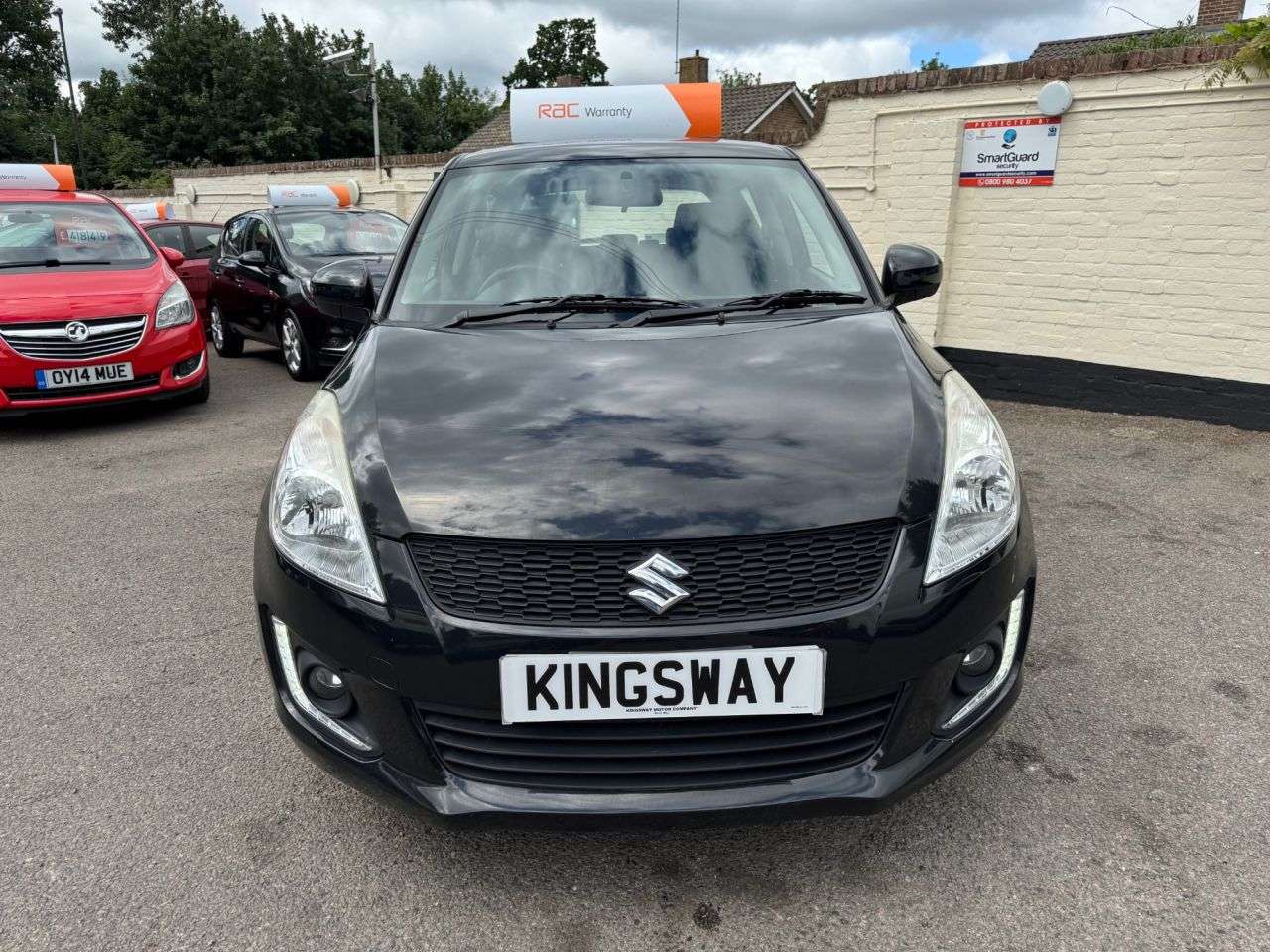 A 2015 SUZUKI SWIFT 1.2 SZ2 Hatchback 5dr Petrol Manual Euro 5 (94 ps) 6 MONTHS RAC WARRANTY IN A 2015 SUZUKI SWIFT 1.2 SZ2 Hatchback 5dr Petrol Manual Euro 5 (94 ps) 6 MONTHS RAC WARRANTY IN