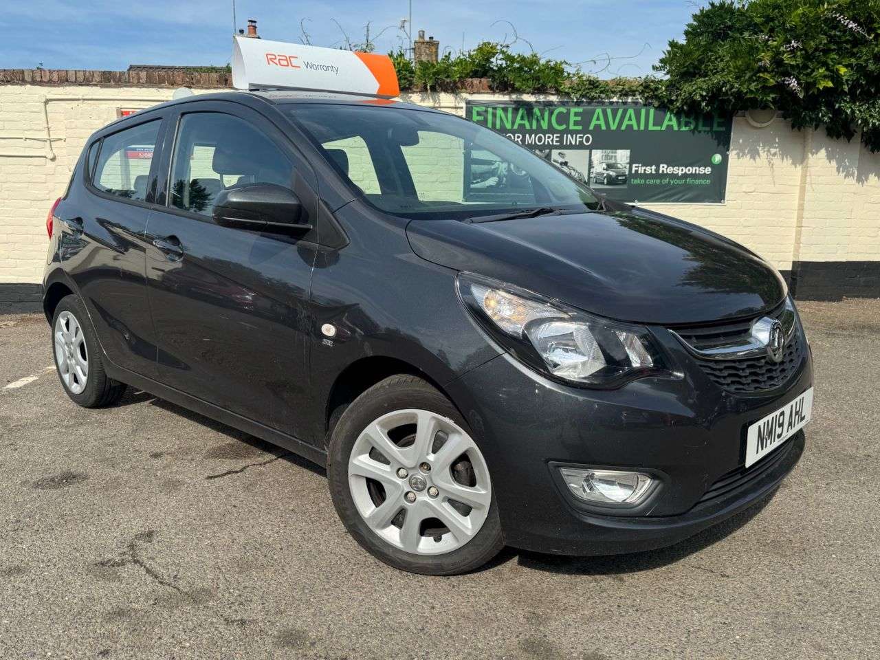 A 2019 VAUXHALL VIVA 1.0i SE Hatchback 5dr Petrol Manual Euro 6 (a/c) (73 ps) 6 MONTHS RAC WARRA A 2019 VAUXHALL VIVA 1.0i SE Hatchback 5dr Petrol Manual Euro 6 (a/c) (73 ps) 6 MONTHS RAC WARRA