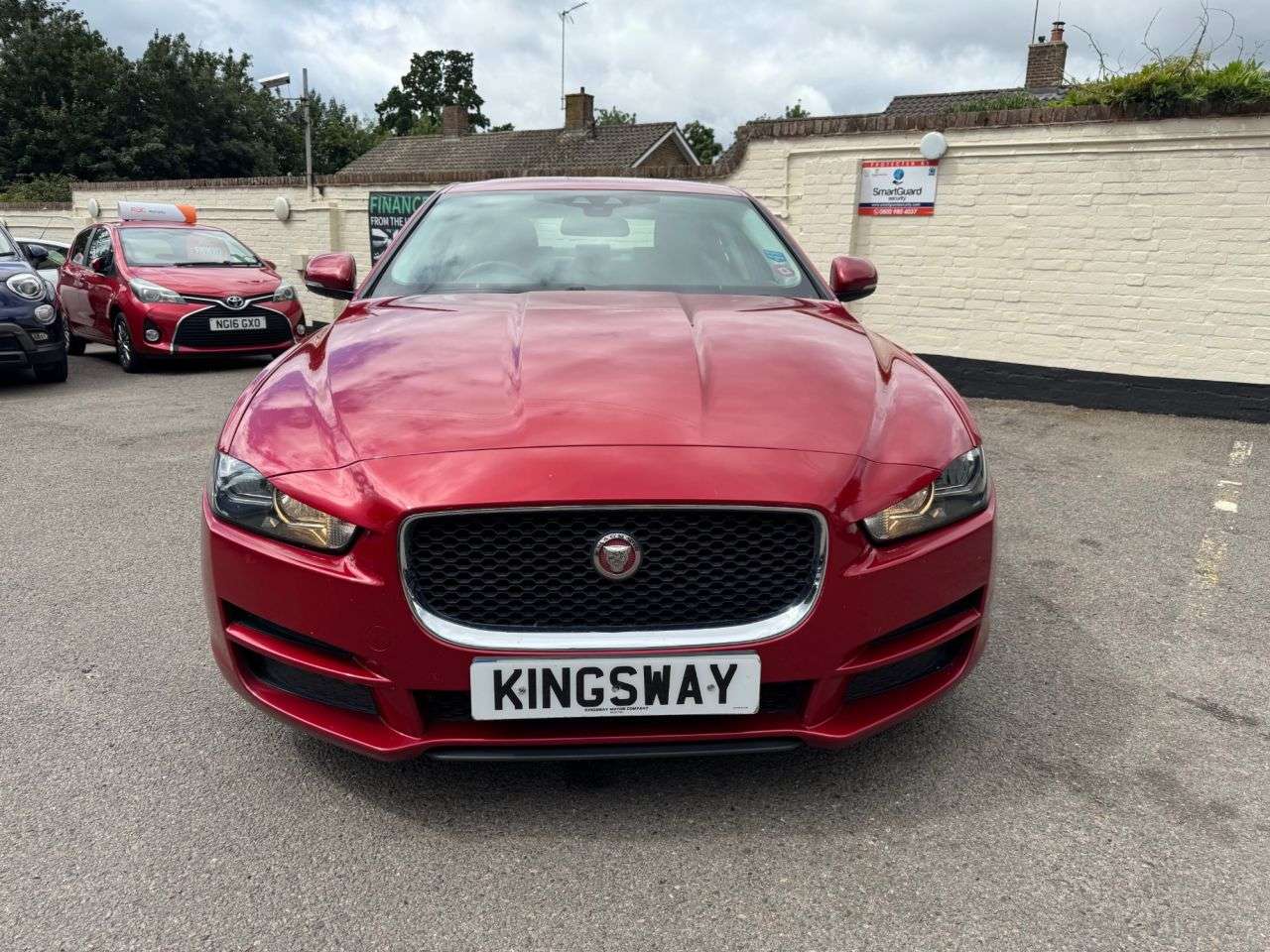 A 2015 JAGUAR XE 2.0d Prestige Saloon 4dr Diesel Manual Euro 6 (s/s) (163 ps) 6 MONTHS RAC W A 2015 JAGUAR XE 2.0d Prestige Saloon 4dr Diesel Manual Euro 6 (s/s) (163 ps) 6 MONTHS RAC W