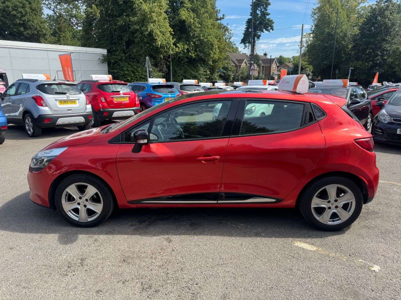 2015 RENAULT CLIO 2015 RENAULT CLIO
