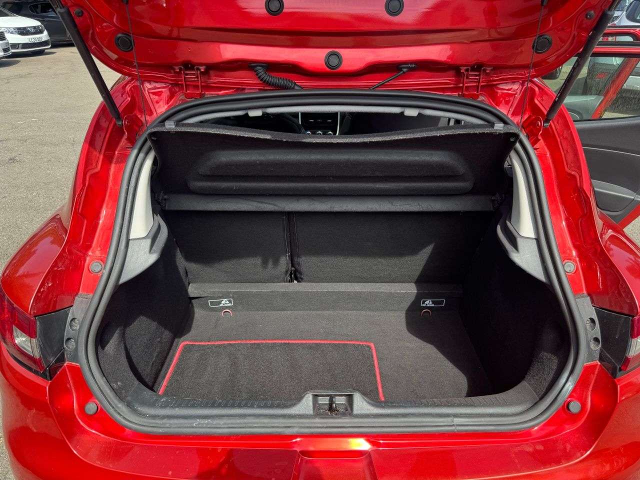 2015 RENAULT CLIO 2015 RENAULT CLIO
