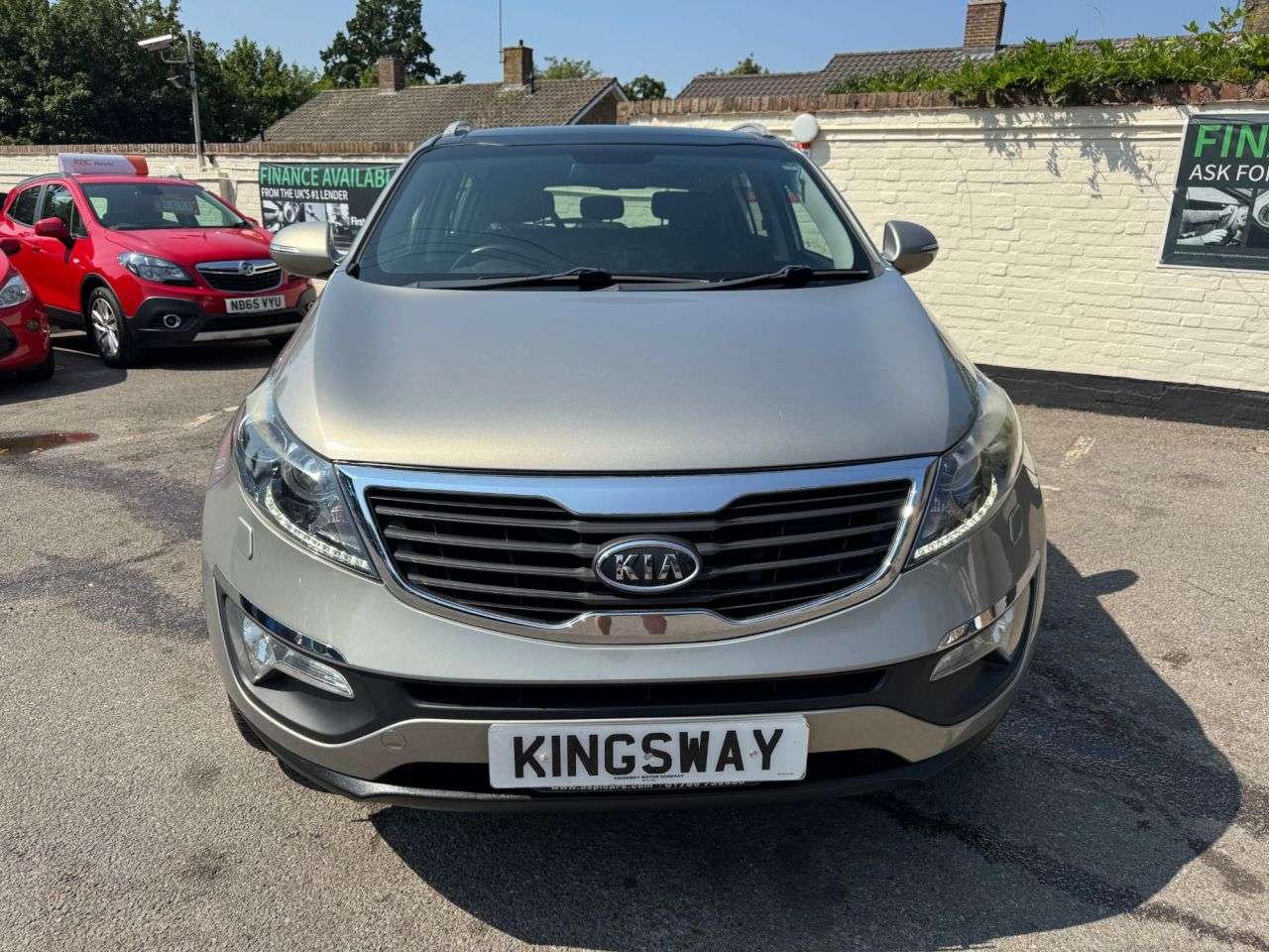 A 2012 KIA SPORTAGE 2.0 CRDi KX-3 SUV 5dr Diesel Auto AWD Euro 5 (134 bhp) A 2012 KIA SPORTAGE 2.0 CRDi KX-3 SUV 5dr Diesel Auto AWD Euro 5 (134 bhp)