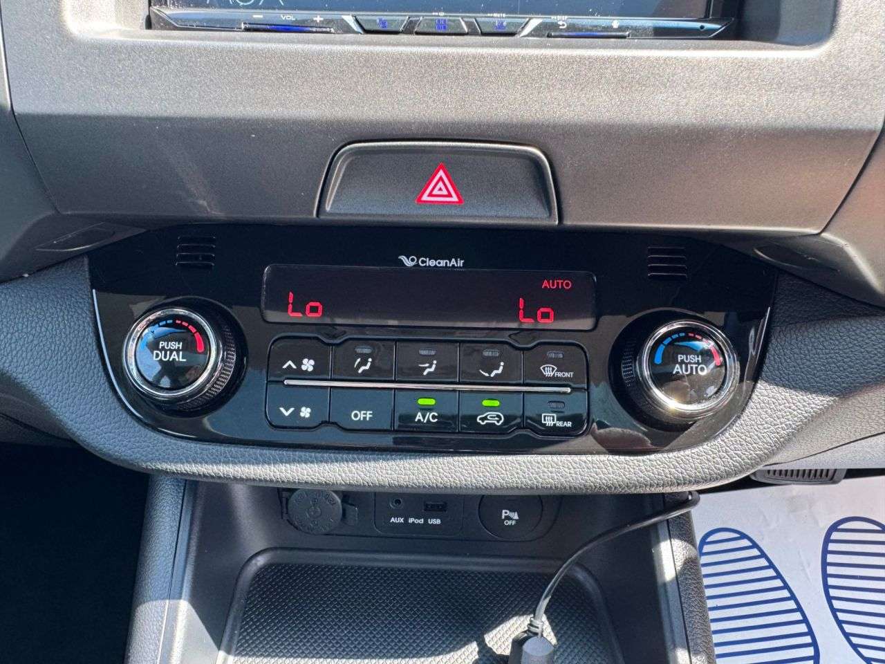 2012 KIA SPORTAGE 2012 KIA SPORTAGE