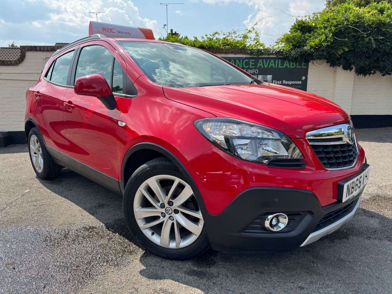 A 2016 VAUXHALL MOKKA 1.6i Exclusiv SUV 5dr Petrol Manual 2WD Euro 6 (s/s) (115 ps) 6 MONTHS RAC A 2016 VAUXHALL MOKKA 1.6i Exclusiv SUV 5dr Petrol Manual 2WD Euro 6 (s/s) (115 ps) 6 MONTHS RAC