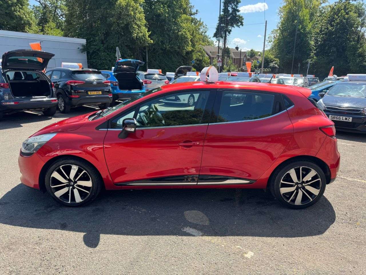 2015 RENAULT CLIO 2015 RENAULT CLIO