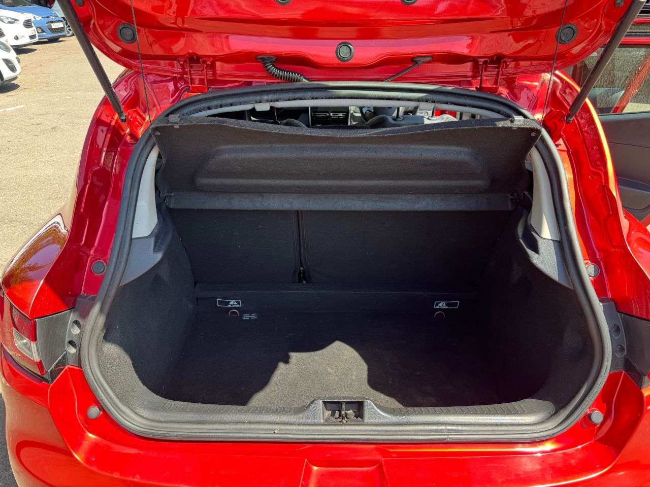 2015 RENAULT CLIO 2015 RENAULT CLIO