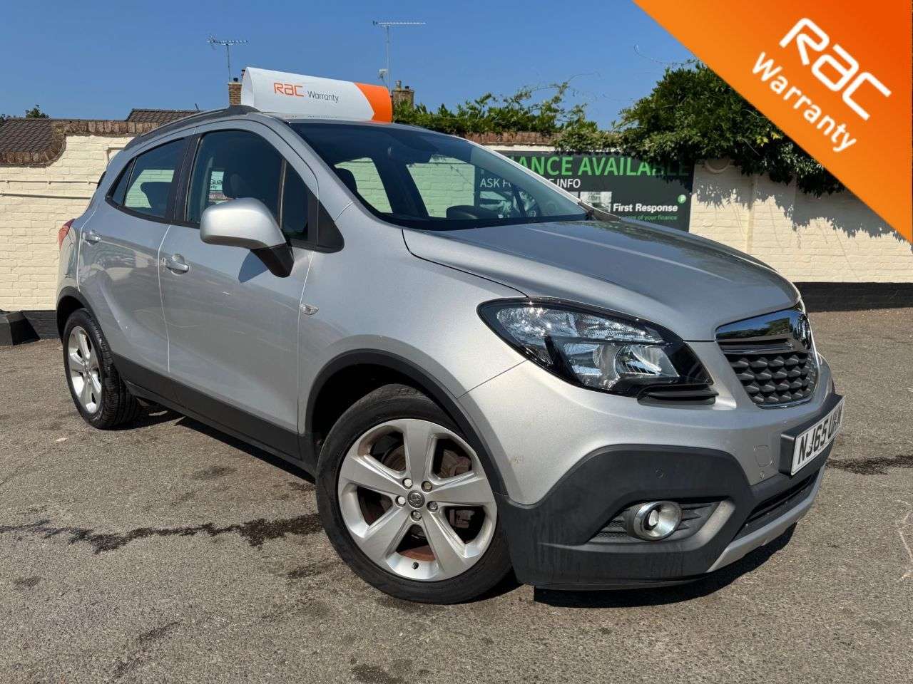 A 2015 VAUXHALL MOKKA 1.6i Tech Line SUV 5dr Petrol Manual 2WD Euro 6 (s/s) (115 ps) 6 MONTHS RAC A 2015 VAUXHALL MOKKA 1.6i Tech Line SUV 5dr Petrol Manual 2WD Euro 6 (s/s) (115 ps) 6 MONTHS RAC