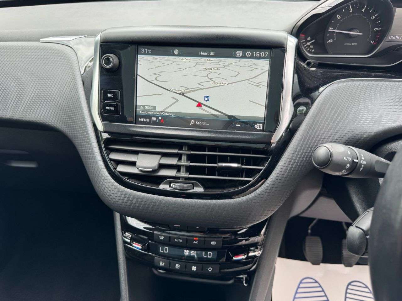 2019 PEUGEOT 208 2019 PEUGEOT 208