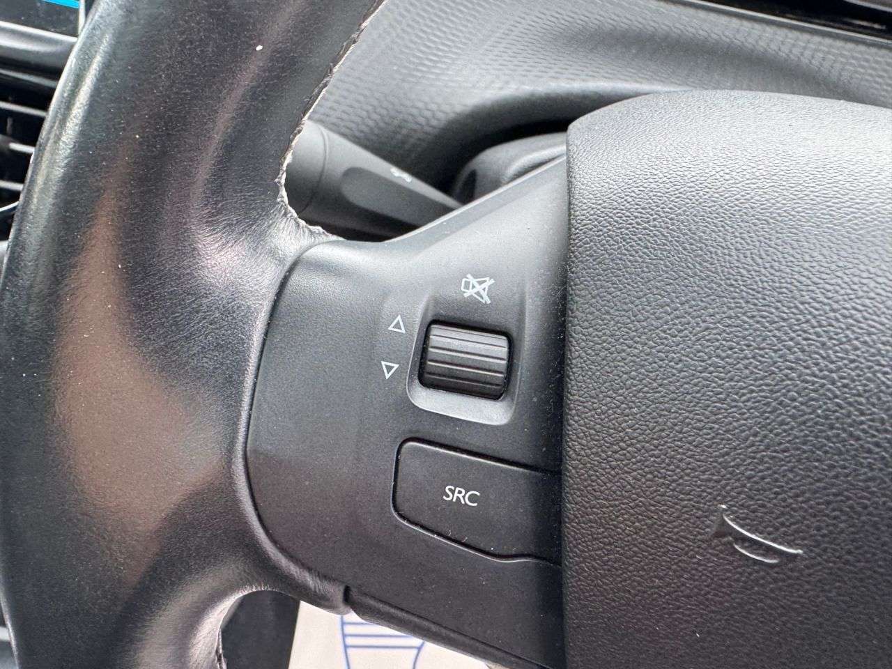 2019 PEUGEOT 208 2019 PEUGEOT 208