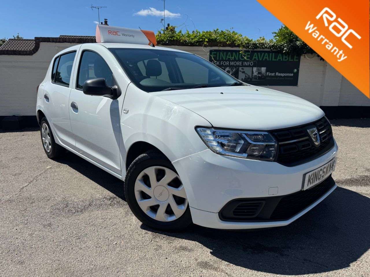 A 2020 DACIA SANDERO 1.0 SCe Essential Hatchback 5dr Petrol Manual Euro 6 (75 ps) 1 OWNER FROM N A 2020 DACIA SANDERO 1.0 SCe Essential Hatchback 5dr Petrol Manual Euro 6 (75 ps) 1 OWNER FROM N