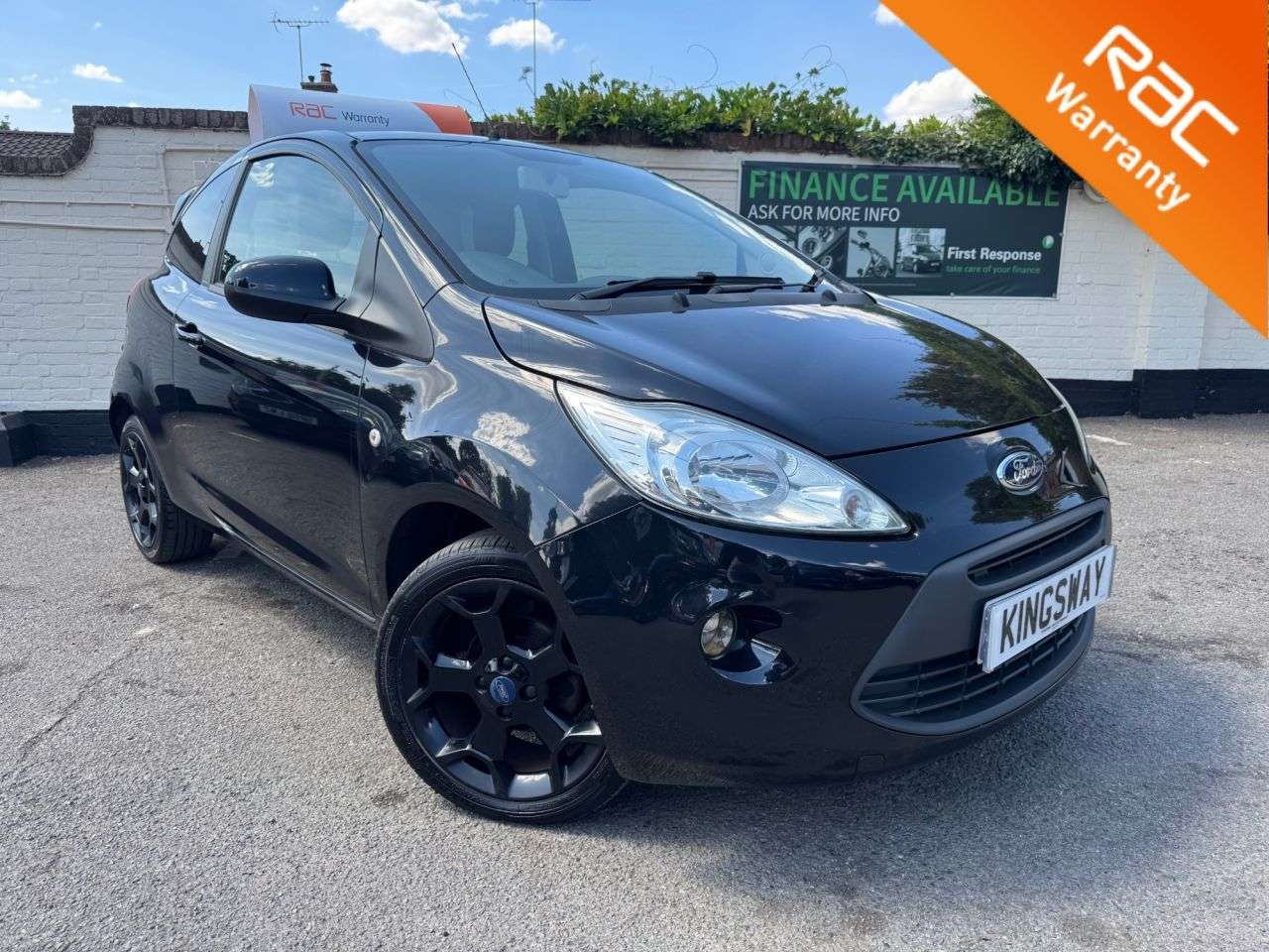 A 2016 FORD KA 1.2 Zetec Black Edition Hatchback 3dr Petrol Manual Euro 6 (s/s) (69 ps) 6 A 2016 FORD KA 1.2 Zetec Black Edition Hatchback 3dr Petrol Manual Euro 6 (s/s) (69 ps) 6