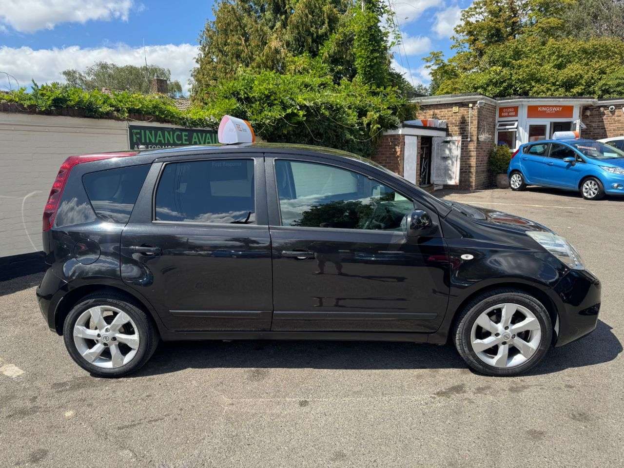 2010 NISSAN NOTE 2010 NISSAN NOTE