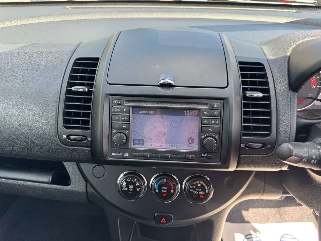 2010 NISSAN NOTE 2010 NISSAN NOTE