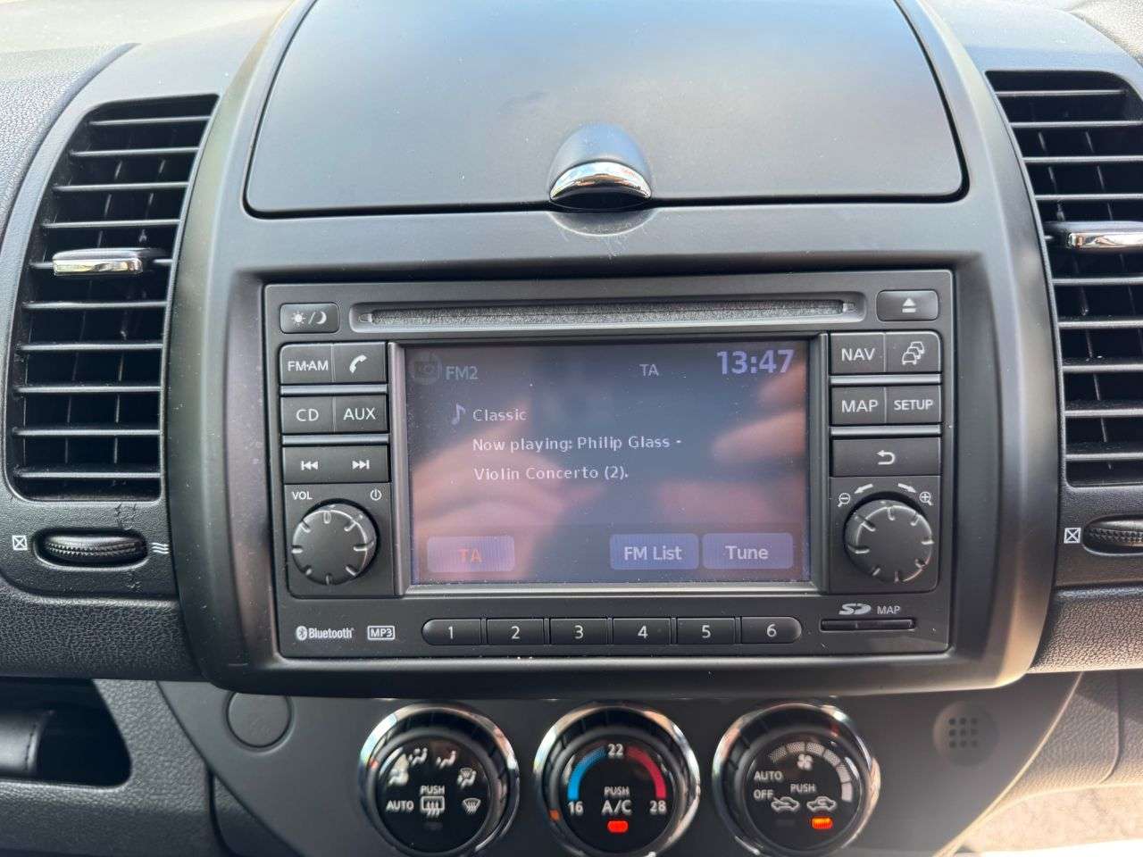 2010 NISSAN NOTE 2010 NISSAN NOTE