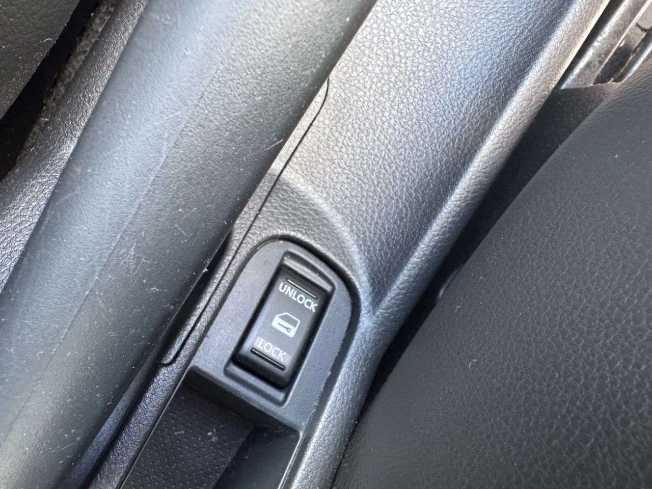 2010 NISSAN NOTE 2010 NISSAN NOTE