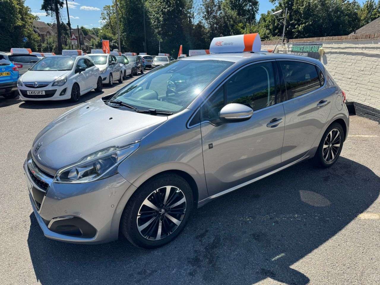 2019 PEUGEOT 208 2019 PEUGEOT 208