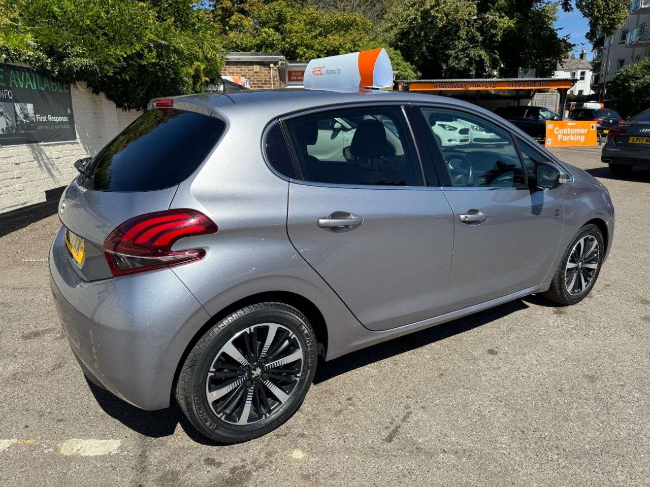 2019 PEUGEOT 208 2019 PEUGEOT 208