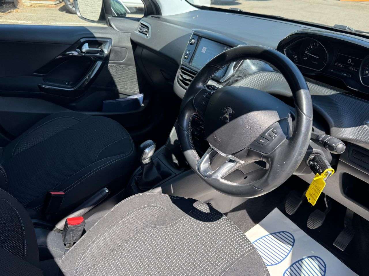 2019 PEUGEOT 208 2019 PEUGEOT 208
