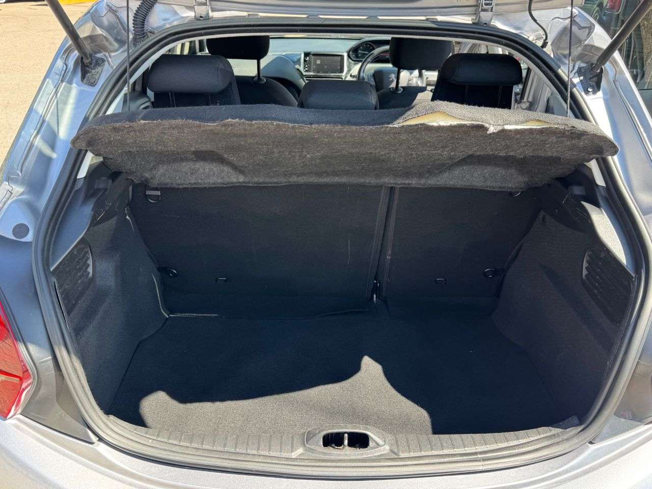2019 PEUGEOT 208 2019 PEUGEOT 208