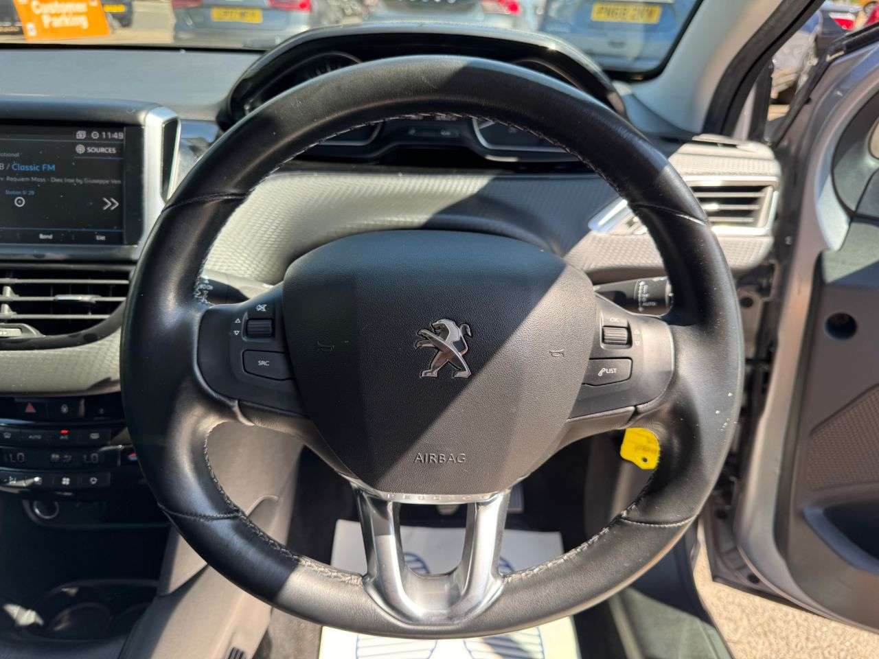 2019 PEUGEOT 208 2019 PEUGEOT 208