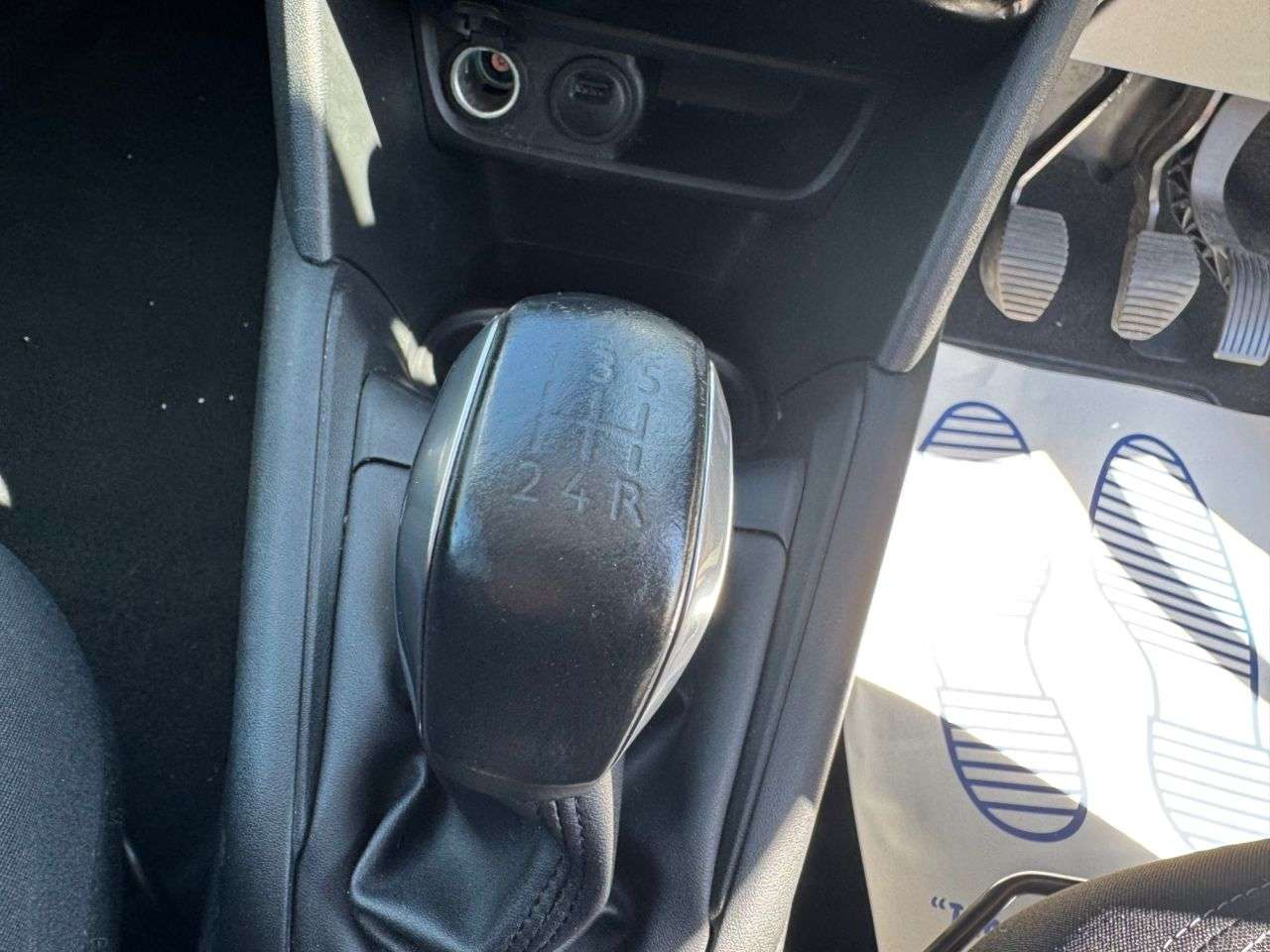 2019 PEUGEOT 208 2019 PEUGEOT 208