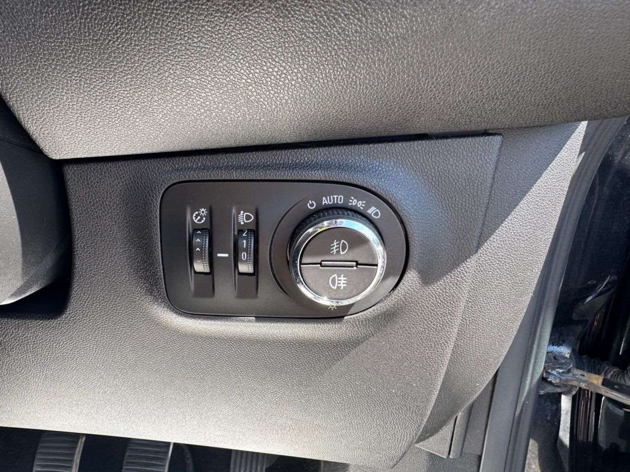 2016 VAUXHALL CORSA 2016 VAUXHALL CORSA