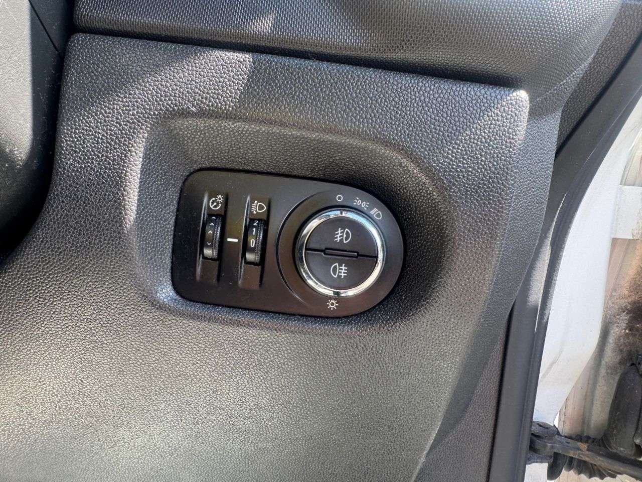 2015 VAUXHALL CORSA 2015 VAUXHALL CORSA