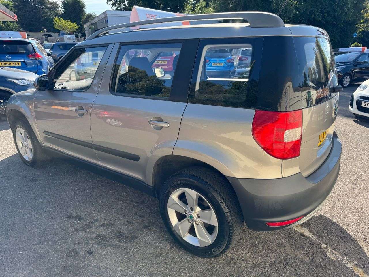 2013 SKODA YETI 2013 SKODA YETI