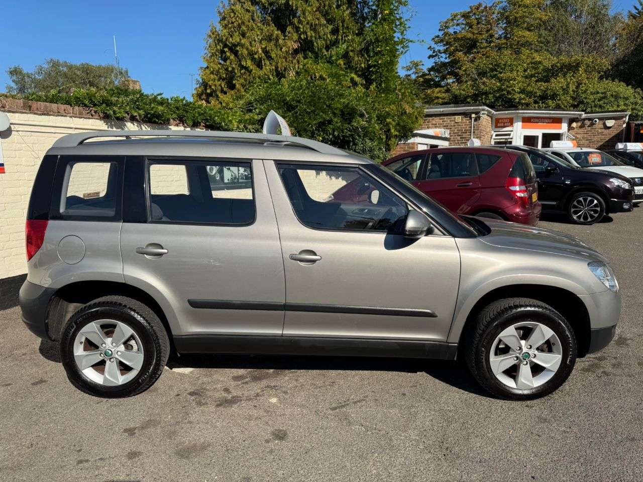 2013 SKODA YETI 2013 SKODA YETI