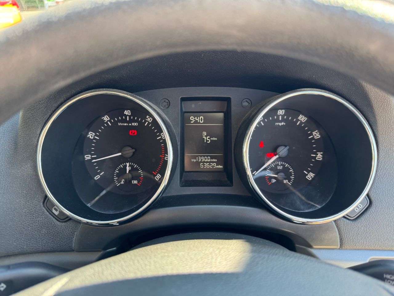 2013 SKODA YETI 2013 SKODA YETI