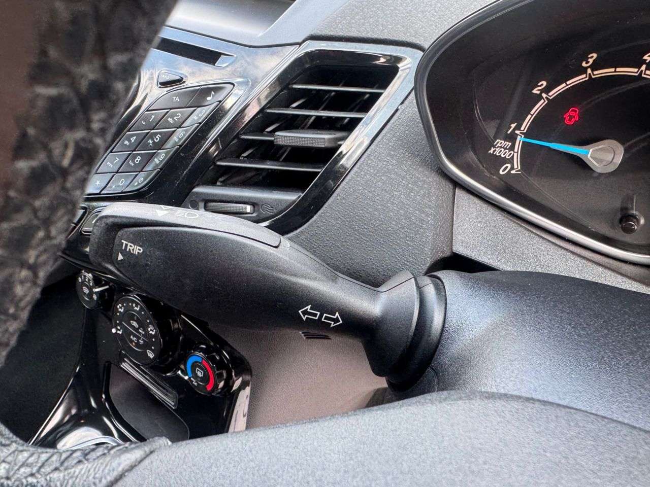 2015 FORD FIESTA 2015 FORD FIESTA