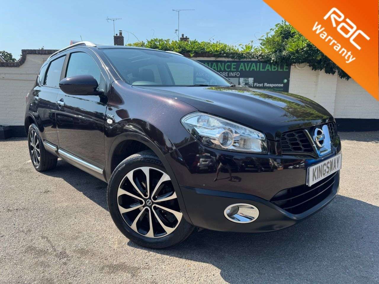 A 2011 NISSAN QASHQAI 1.6 n-tec SUV 5dr Petrol Manual 2WD Euro 5 (117 ps) 6 MONTHS RAC WARRANTY I A 2011 NISSAN QASHQAI 1.6 n-tec SUV 5dr Petrol Manual 2WD Euro 5 (117 ps) 6 MONTHS RAC WARRANTY I
