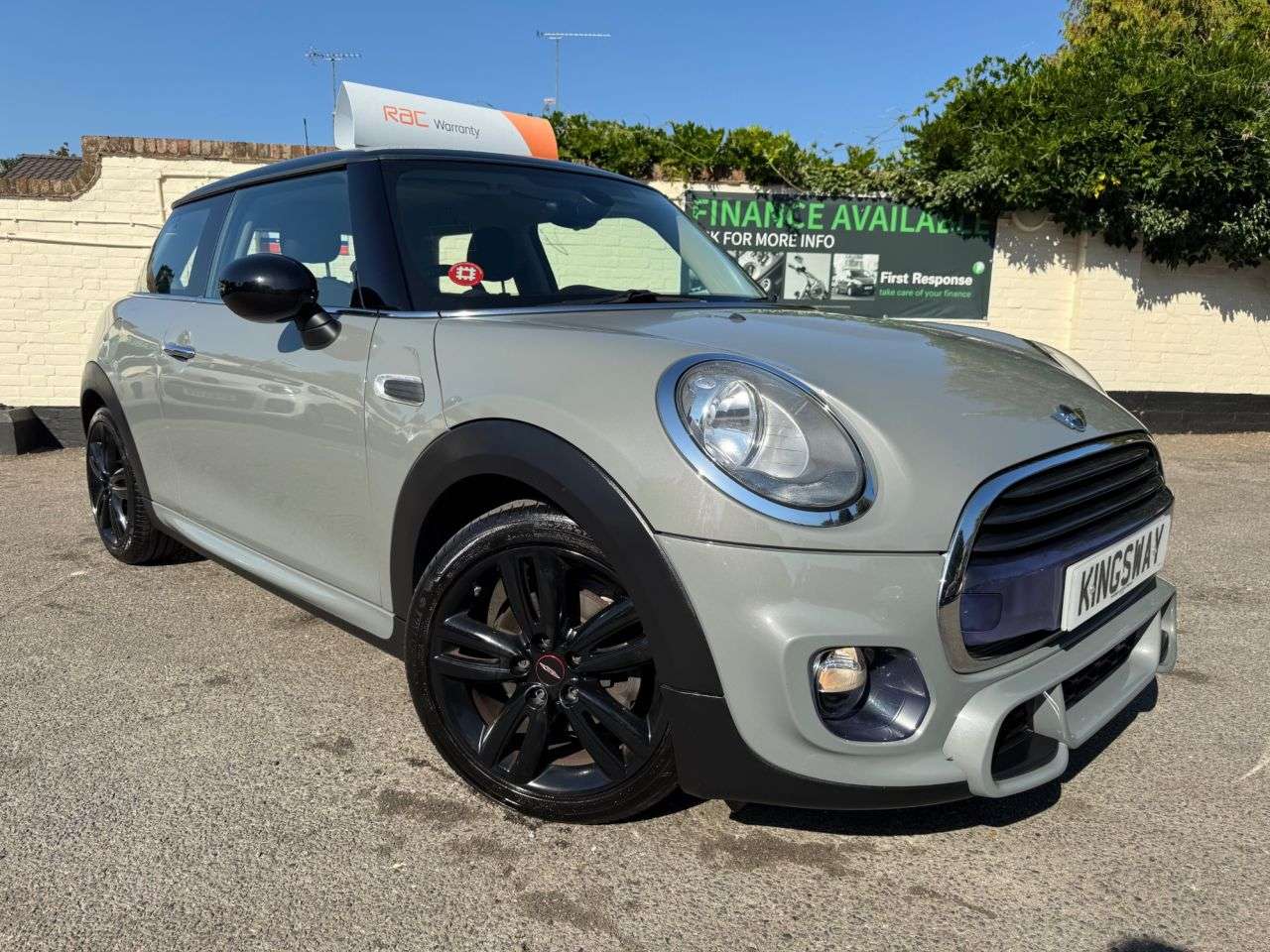 A 2017 MINI HATCH 1.5 Cooper Hatchback 3dr Petrol Manual Euro 6 (s/s) (136 ps) 6 MONTHS RAC W A 2017 MINI HATCH 1.5 Cooper Hatchback 3dr Petrol Manual Euro 6 (s/s) (136 ps) 6 MONTHS RAC W