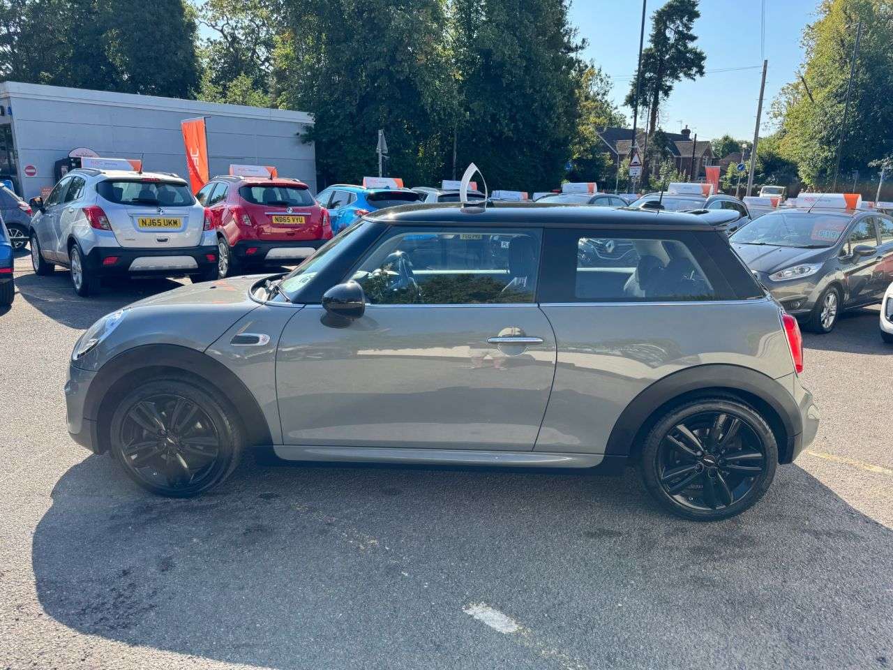 2017 MINI HATCH 2017 MINI HATCH