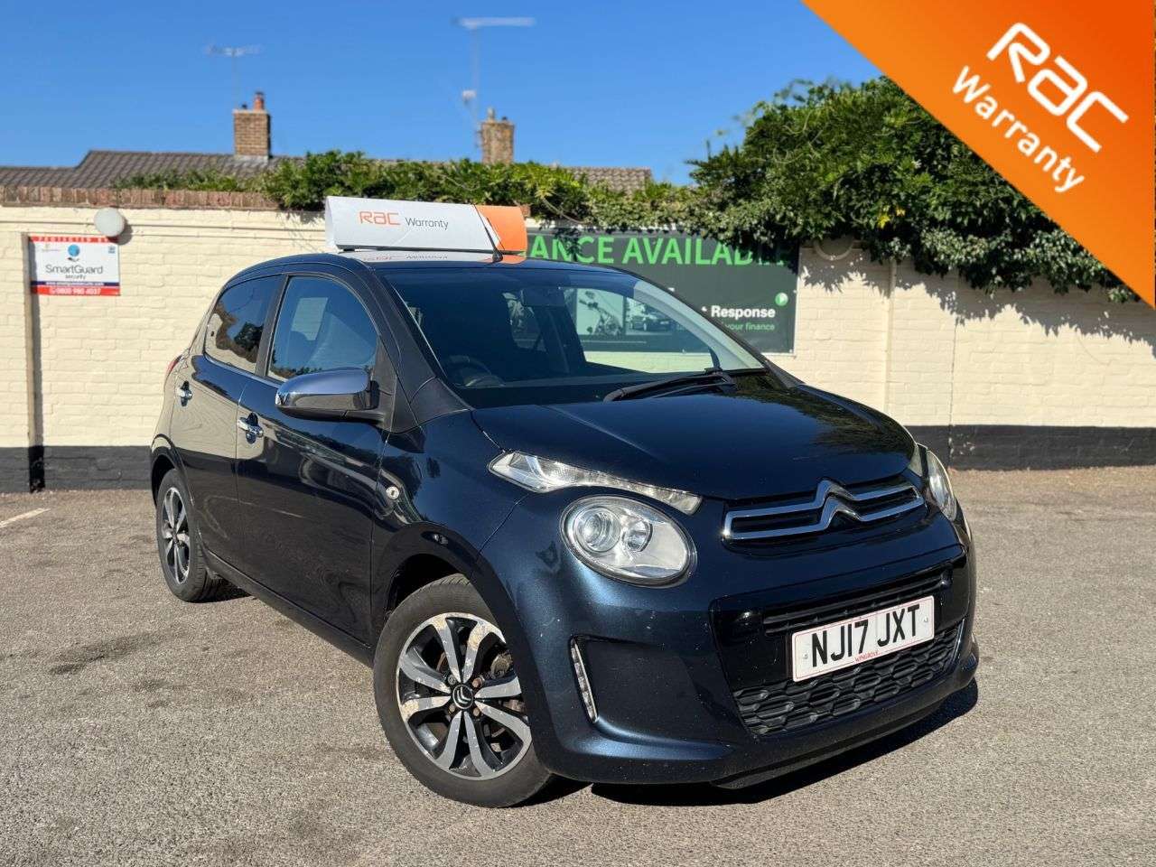 A 2017 CITROEN C1 1.2 PureTech Flair Hatchback 5dr Petrol Manual Euro 6 (82 ps) 6 MONTHS RAC A 2017 CITROEN C1 1.2 PureTech Flair Hatchback 5dr Petrol Manual Euro 6 (82 ps) 6 MONTHS RAC