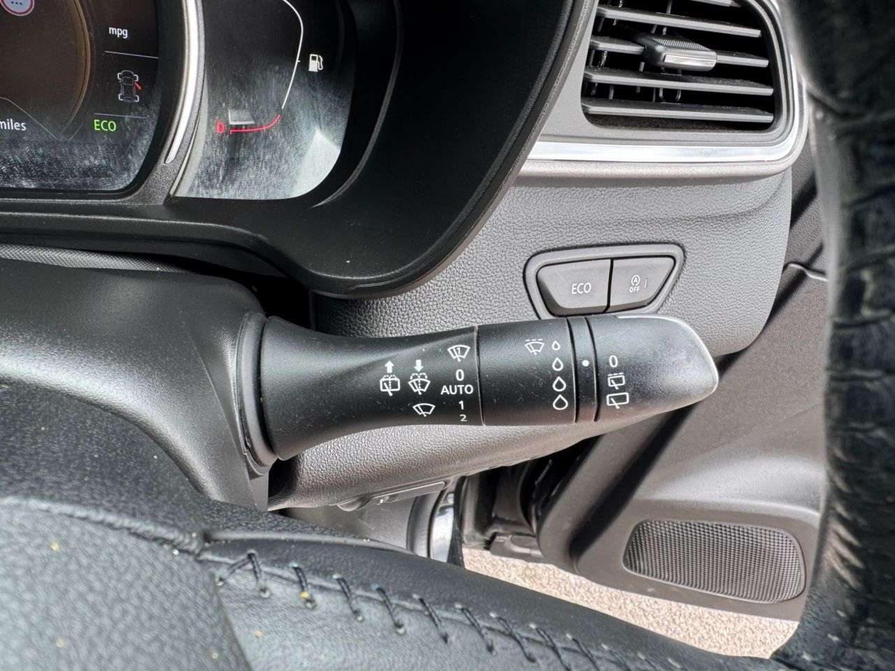 2017 RENAULT KADJAR 2017 RENAULT KADJAR