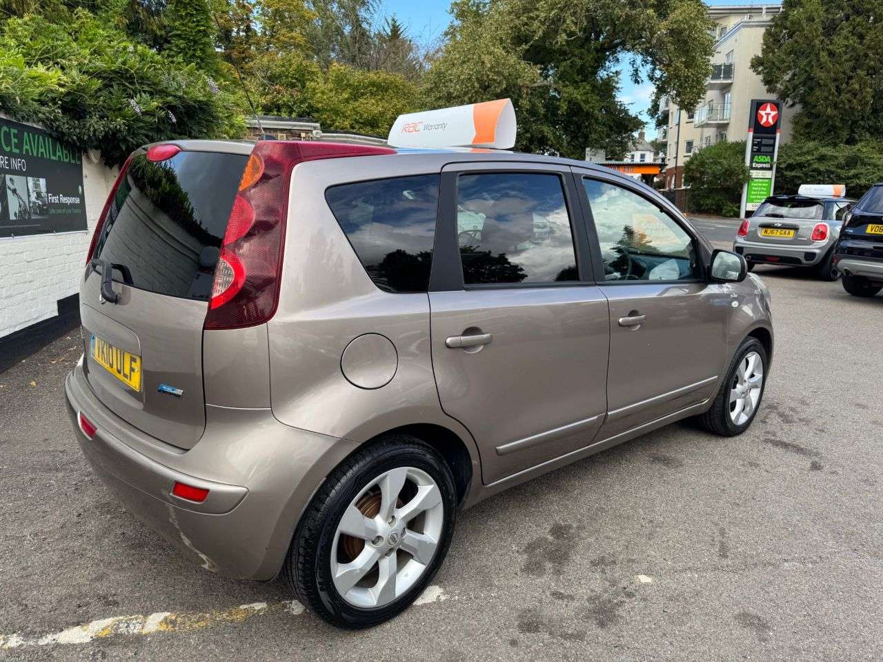 2010 NISSAN NOTE 2010 NISSAN NOTE
